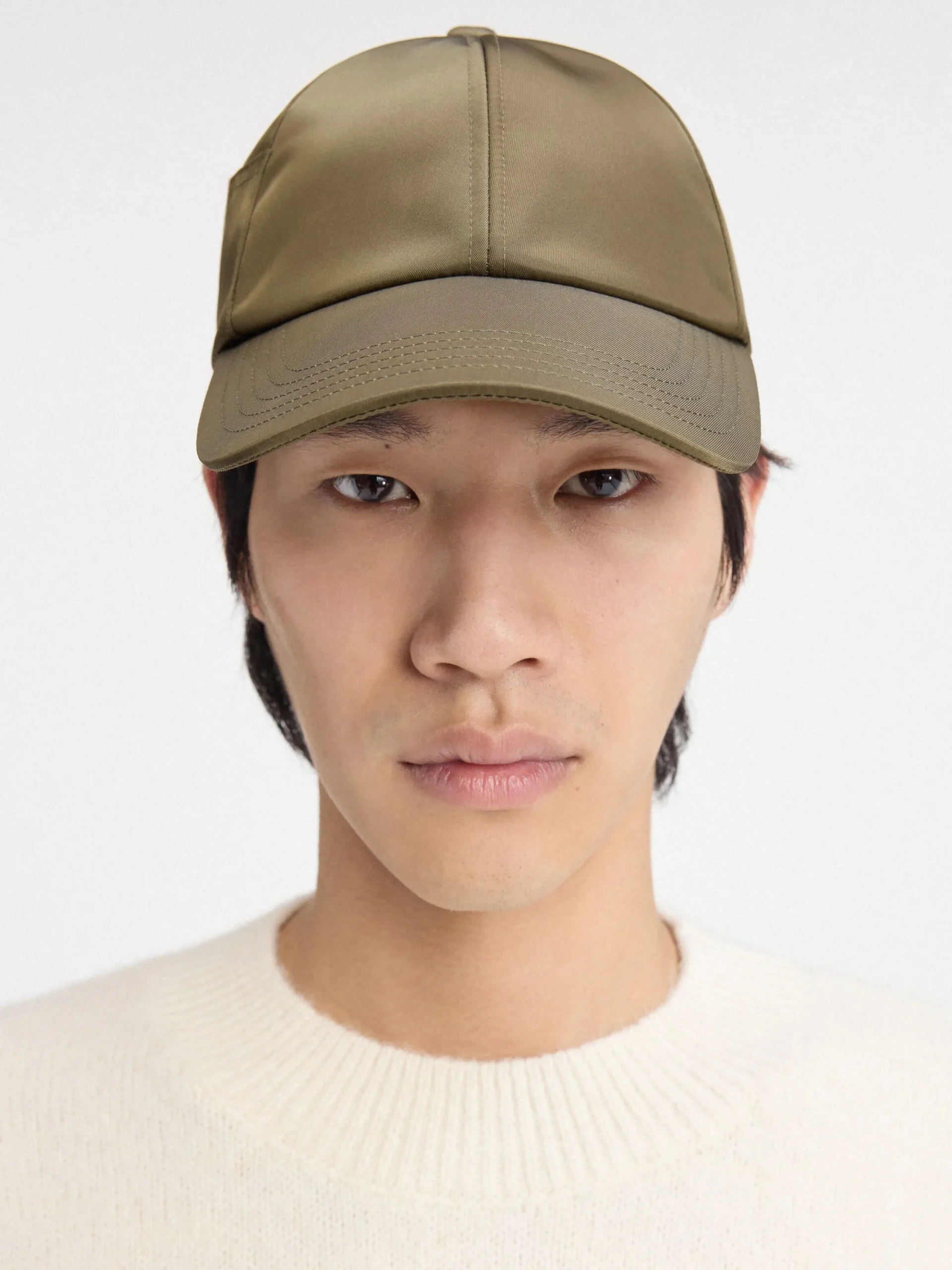 La casquette Ovalie