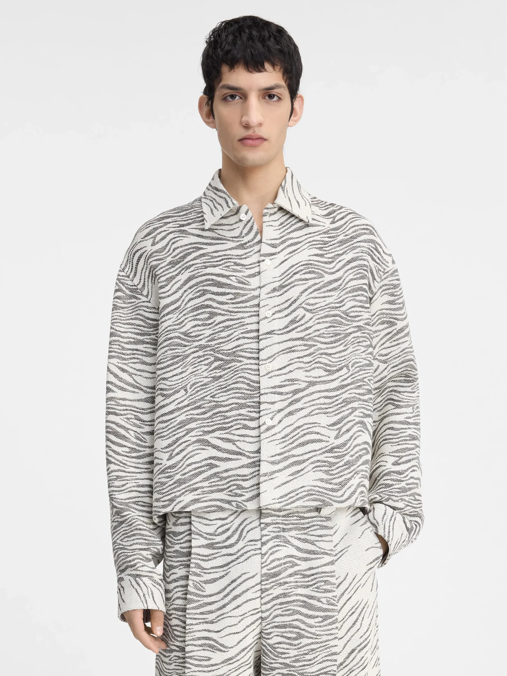 La chemise Corto