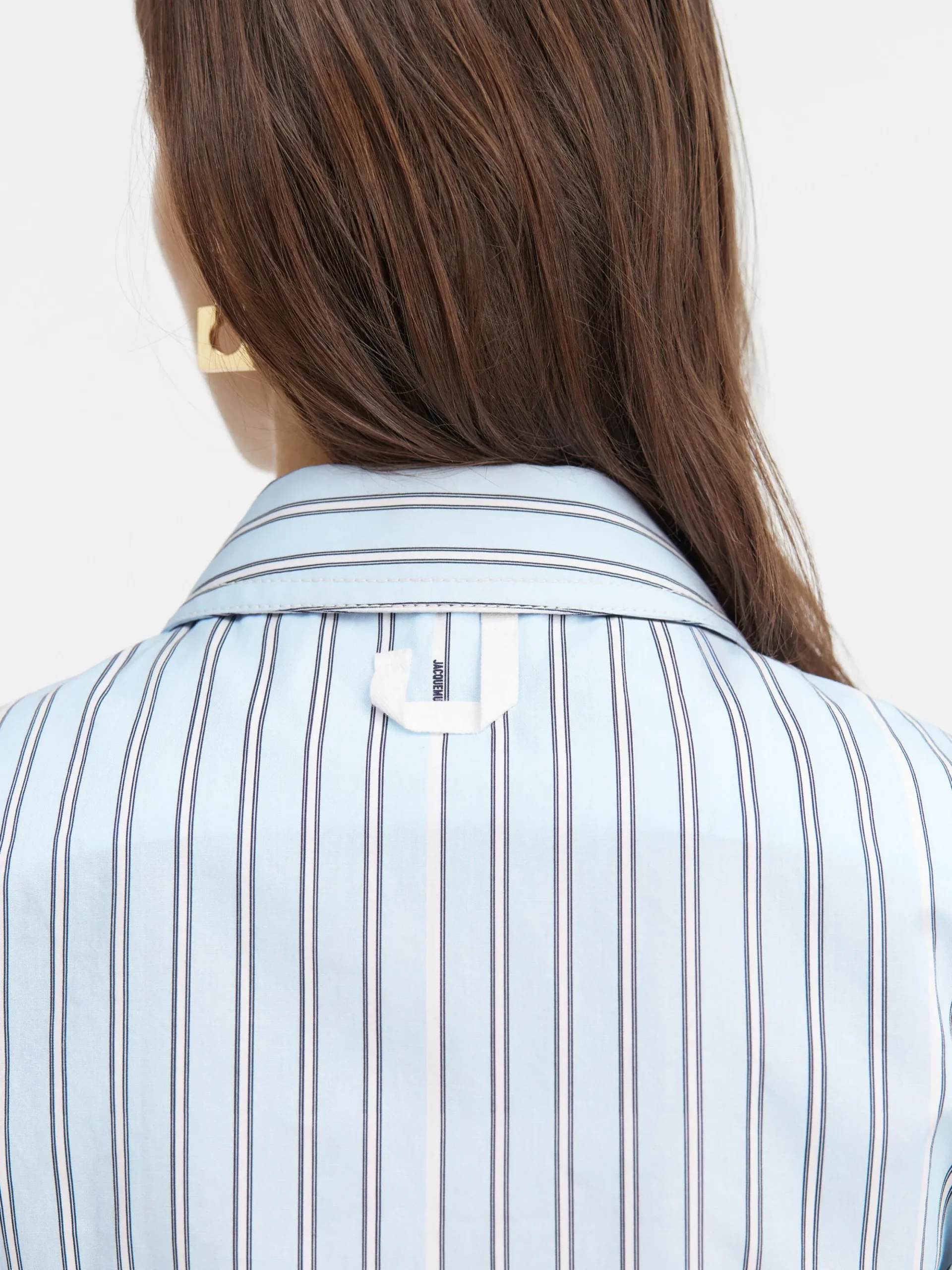 La chemise courte Bari