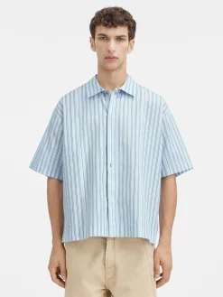 La chemise manches courtes
