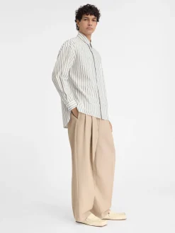 La chemise manches longues