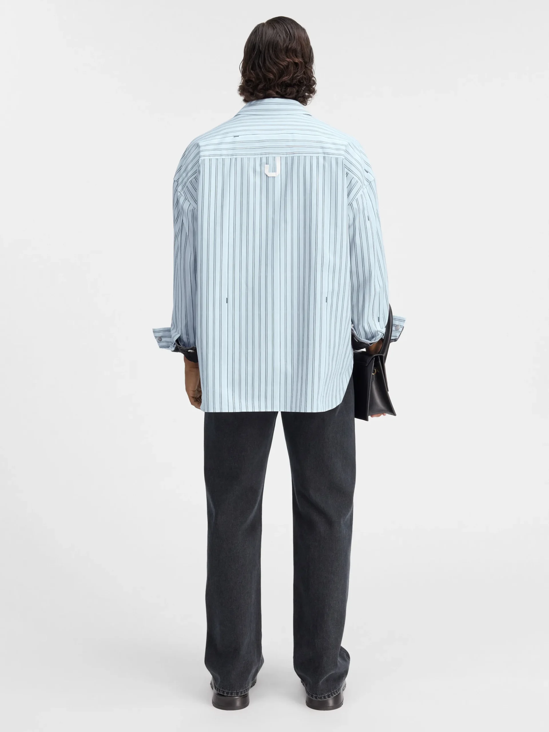 La chemise manches longues