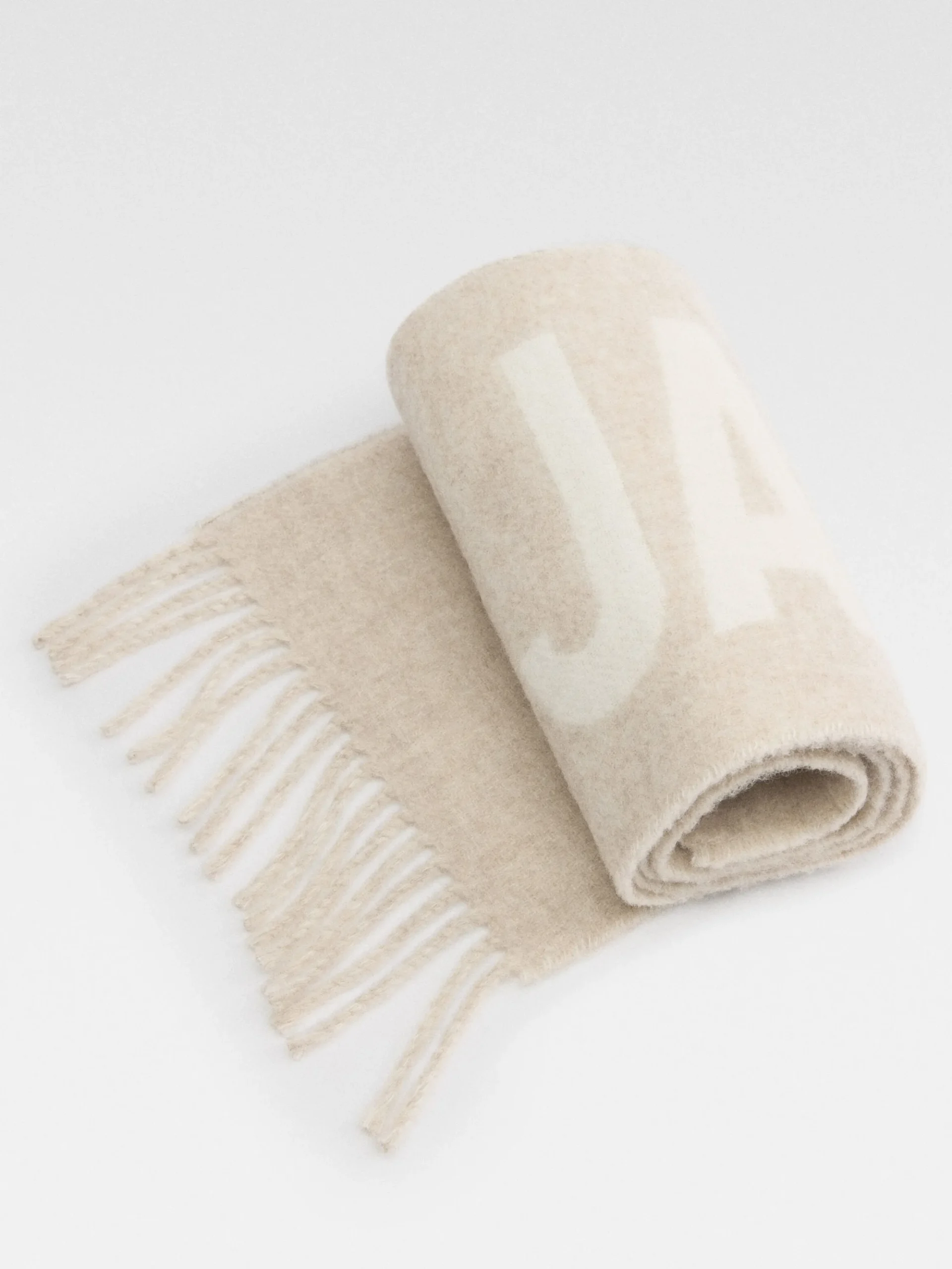 La mini écharpe Jacquemus