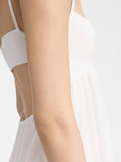 La robe Peplo