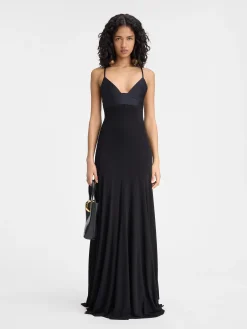 La robe Spallina