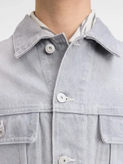 La veste de-Nîmes