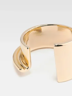Le bracelet J