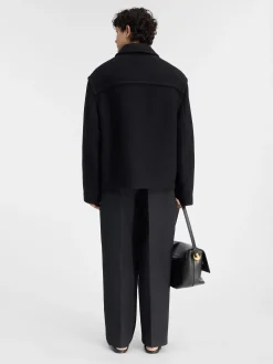 Le manteau court