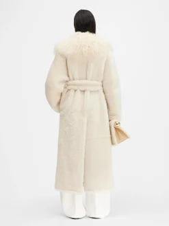 Le Manteau long pilou