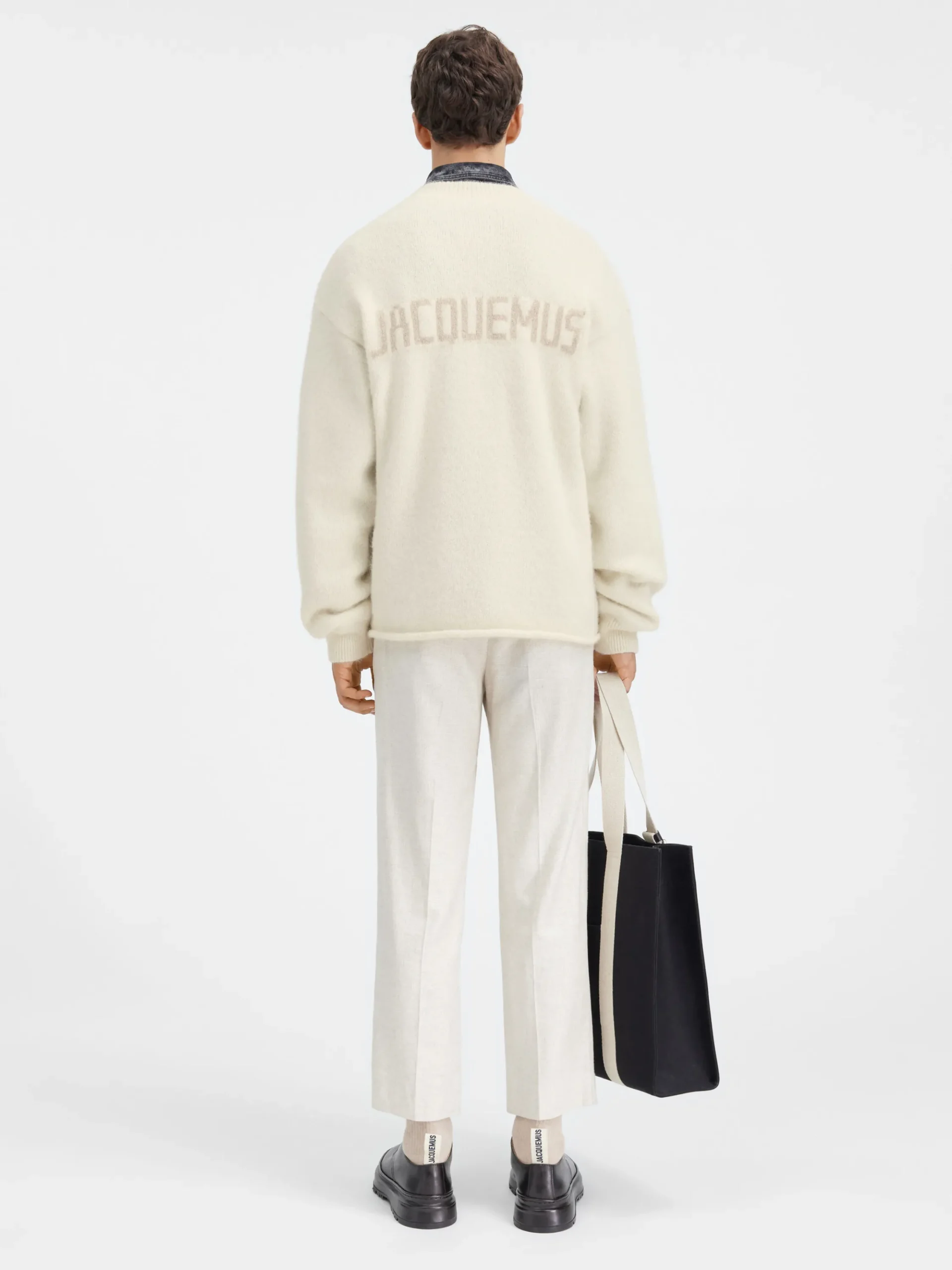 Le pull Jacquemus