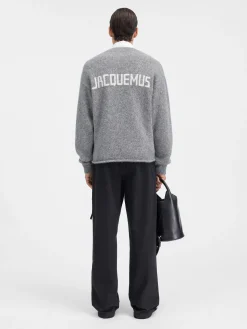 Le pull Jacquemus