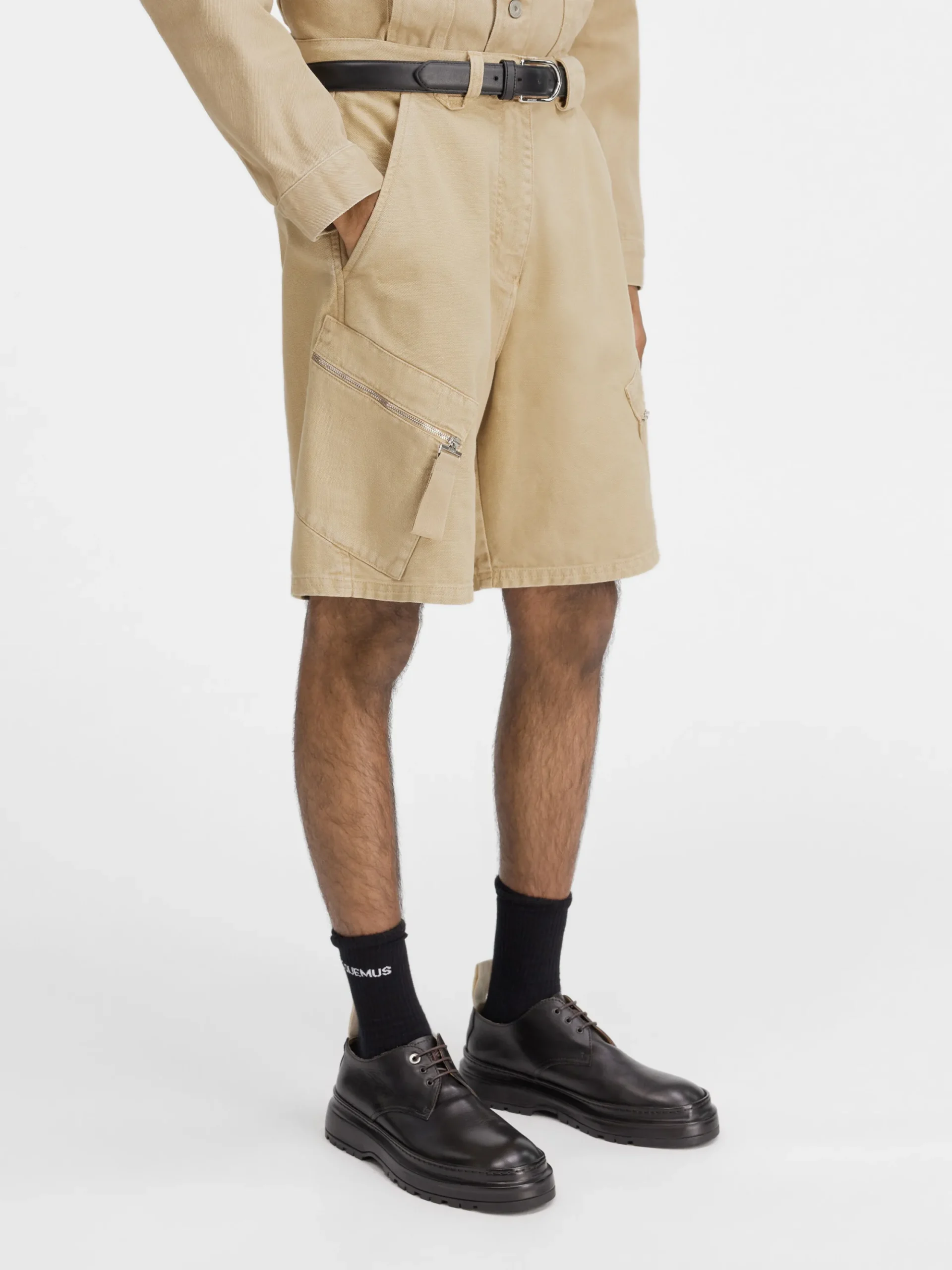 Le short Marrone