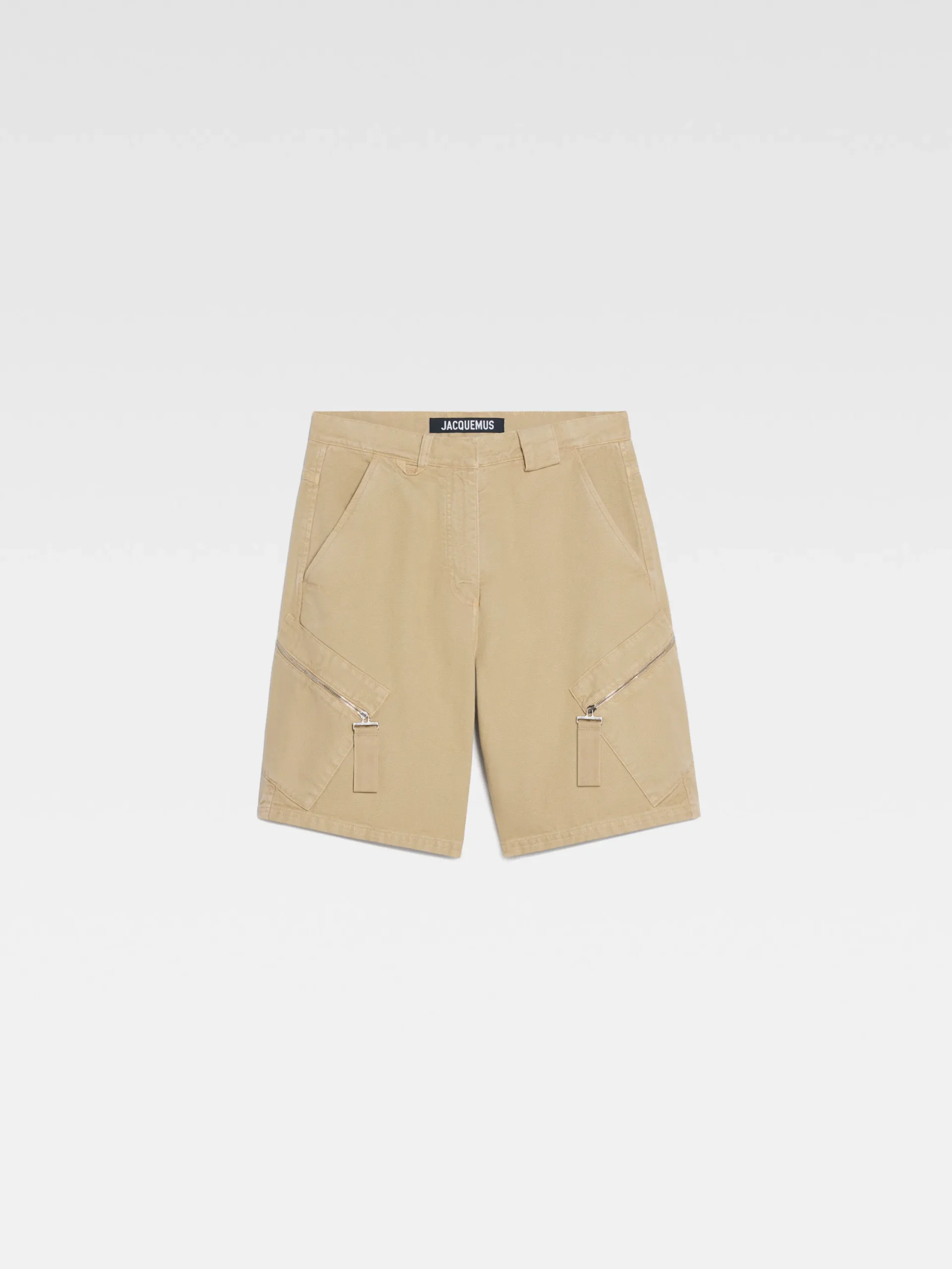 Le short Marrone