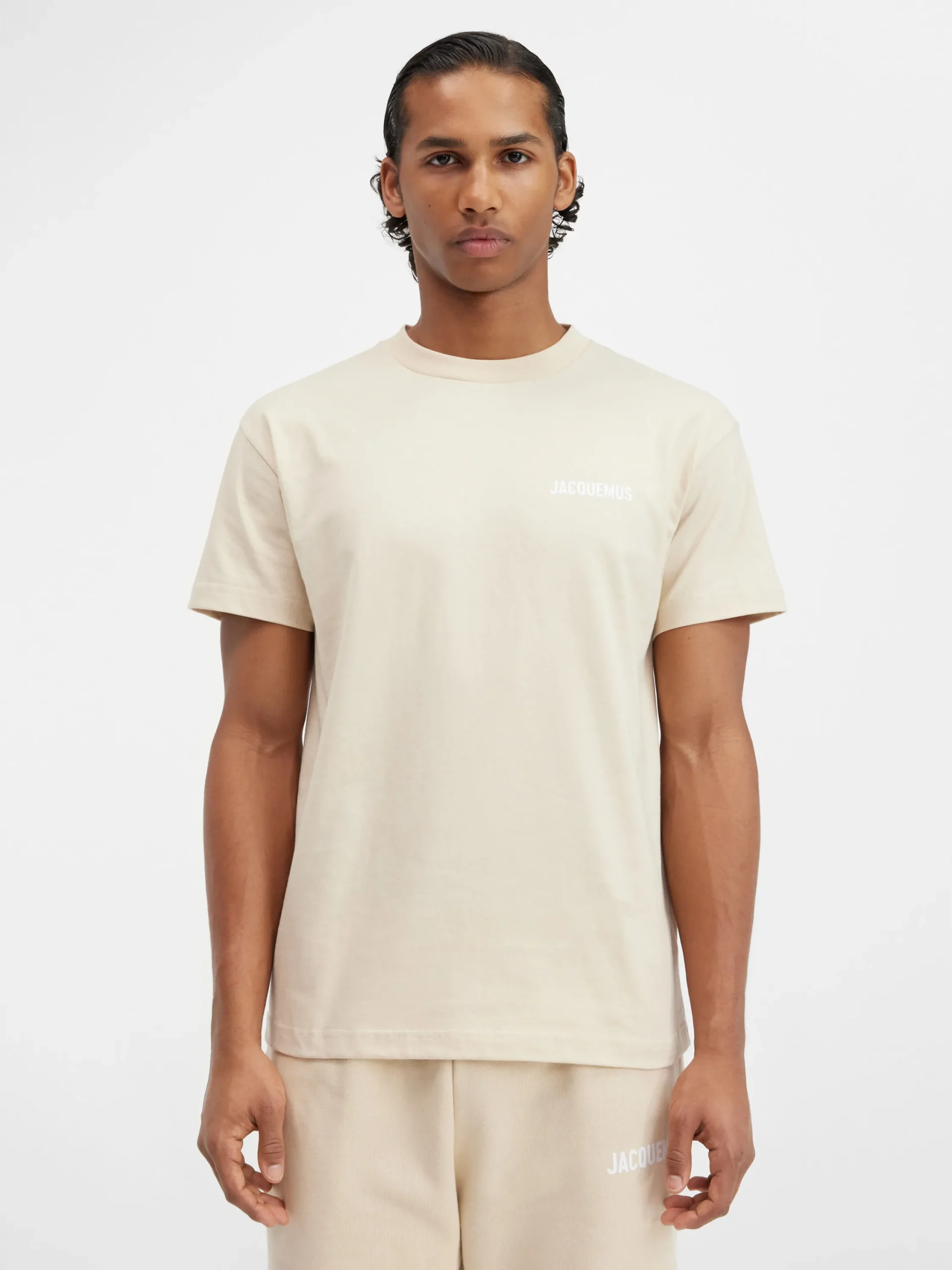 Le t-shirt Jacquemus