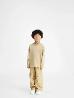 Le t-shirt manches longues enfant