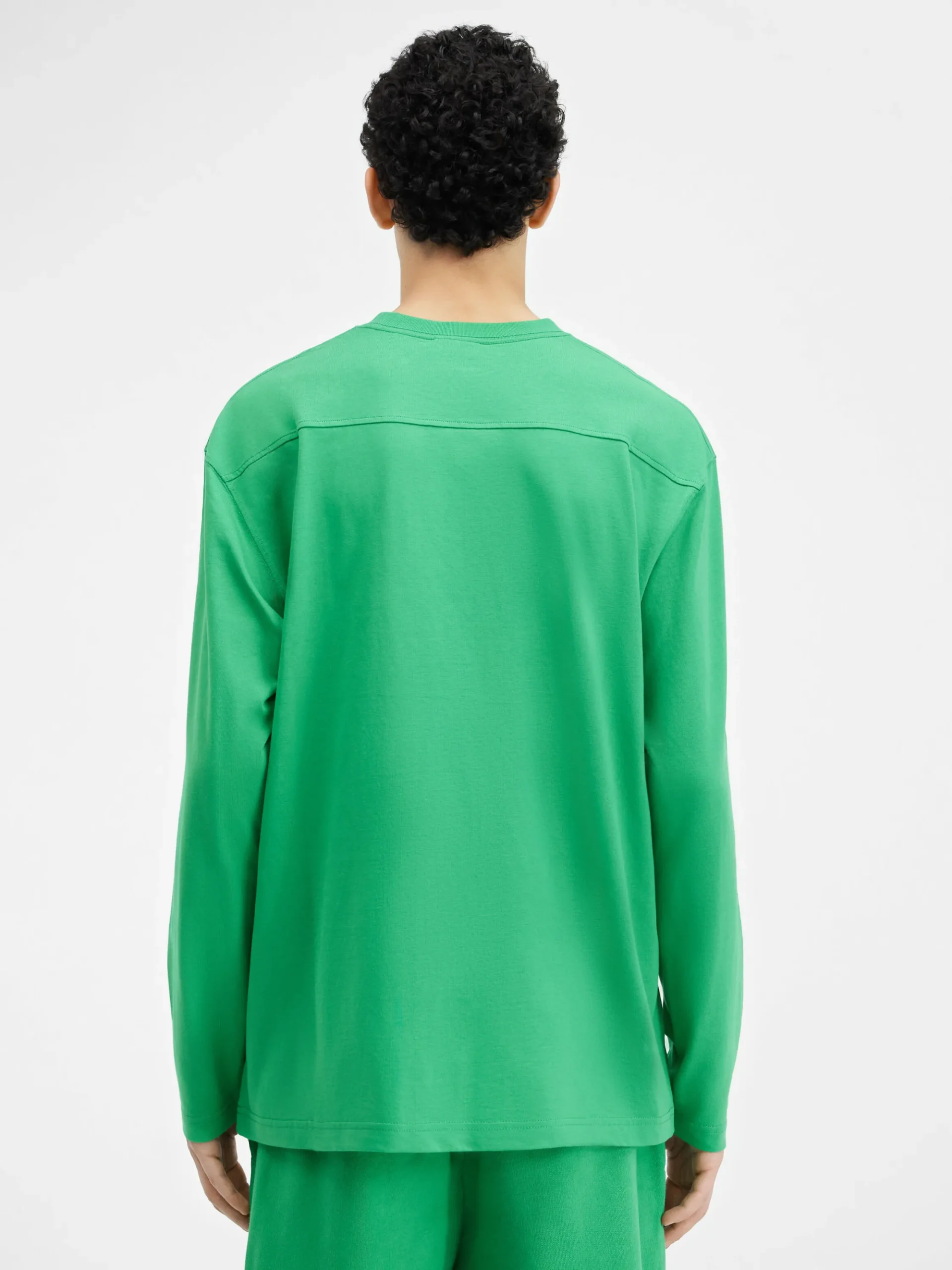 Le t-shirt manches longues