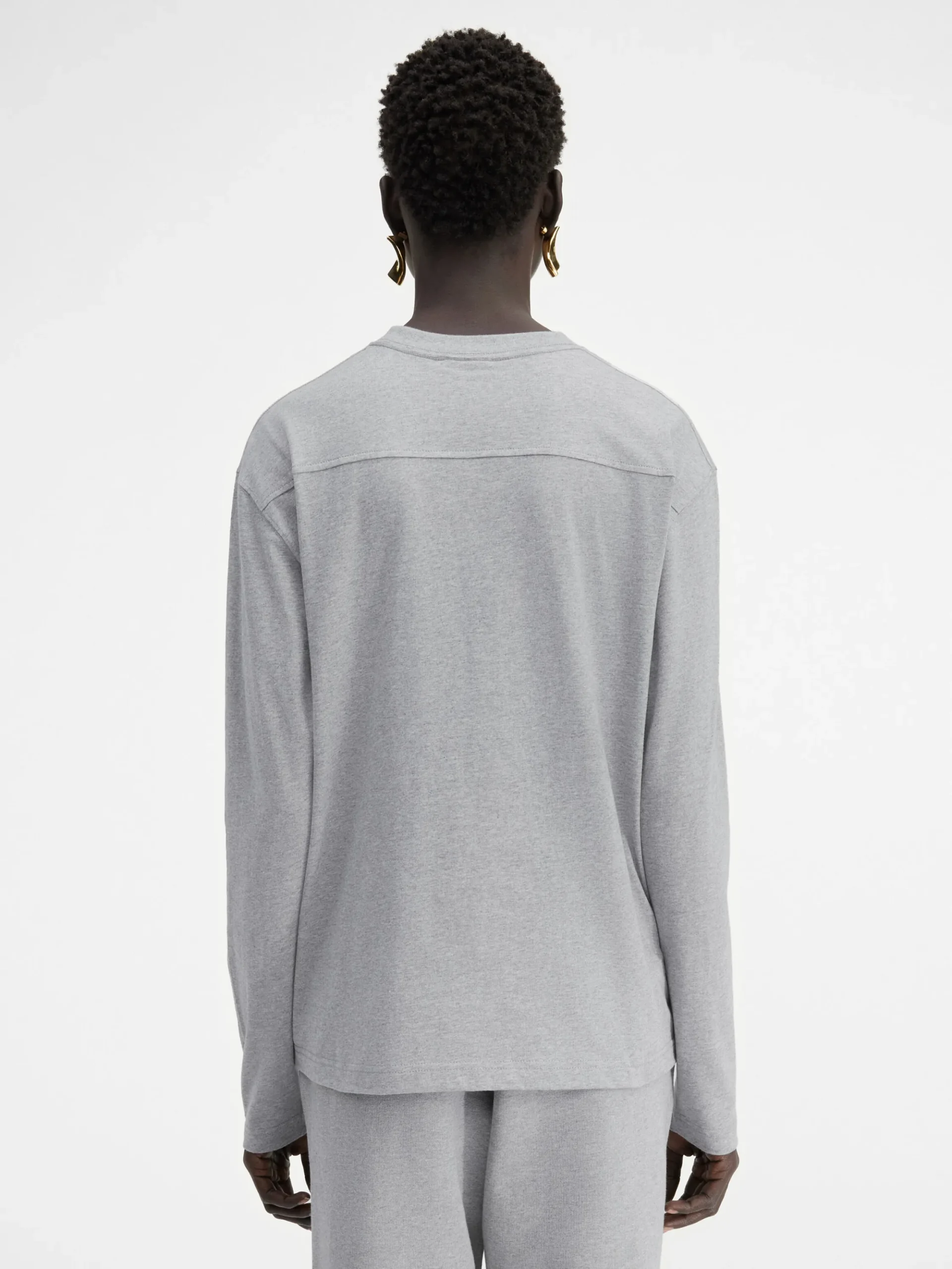 Le t-shirt manches longues