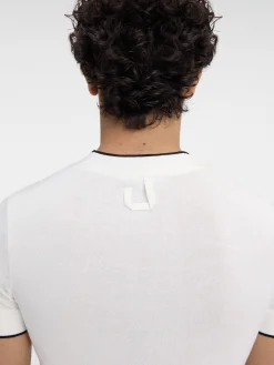 Le t-shirt Tricot