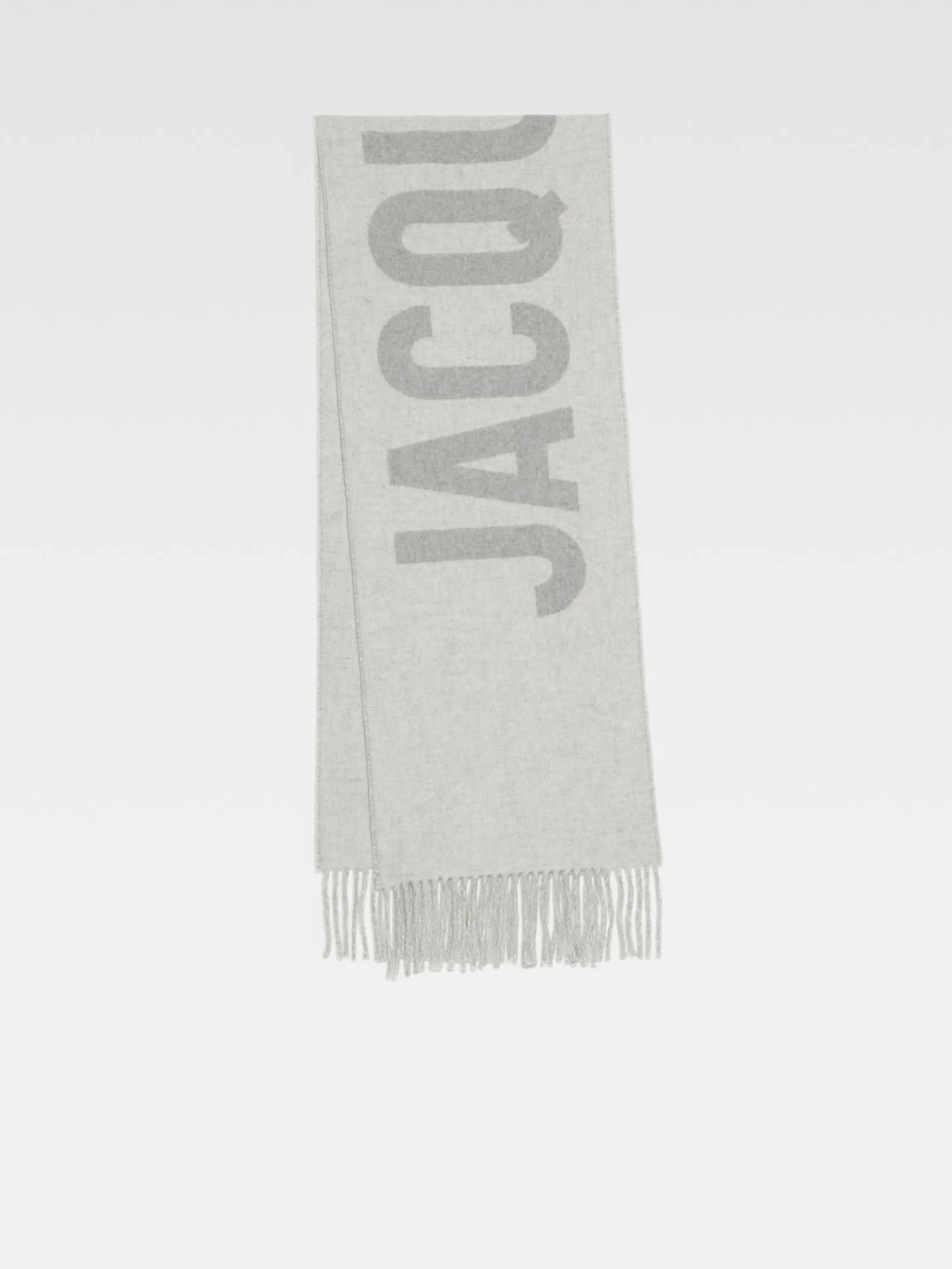 L'écharpe Jacquemus
