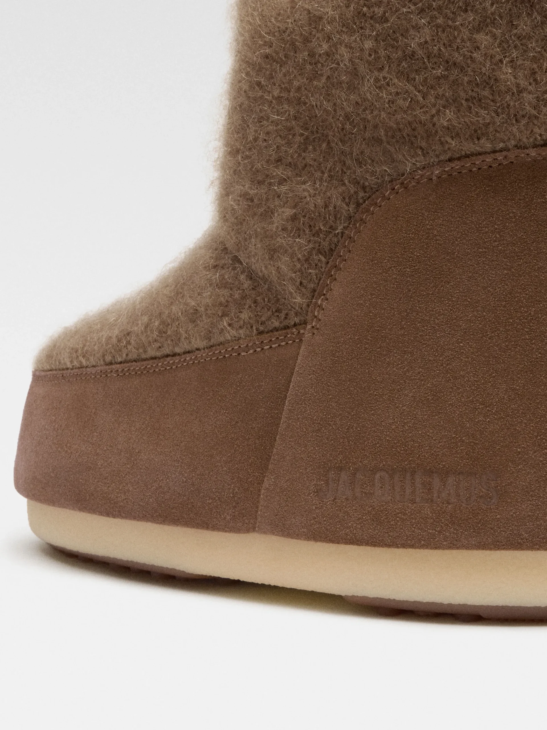 Les Moon Boot Jacquemus Mohair
