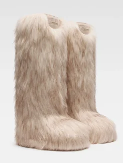 Les Moon Boot Jacquemus Yeti