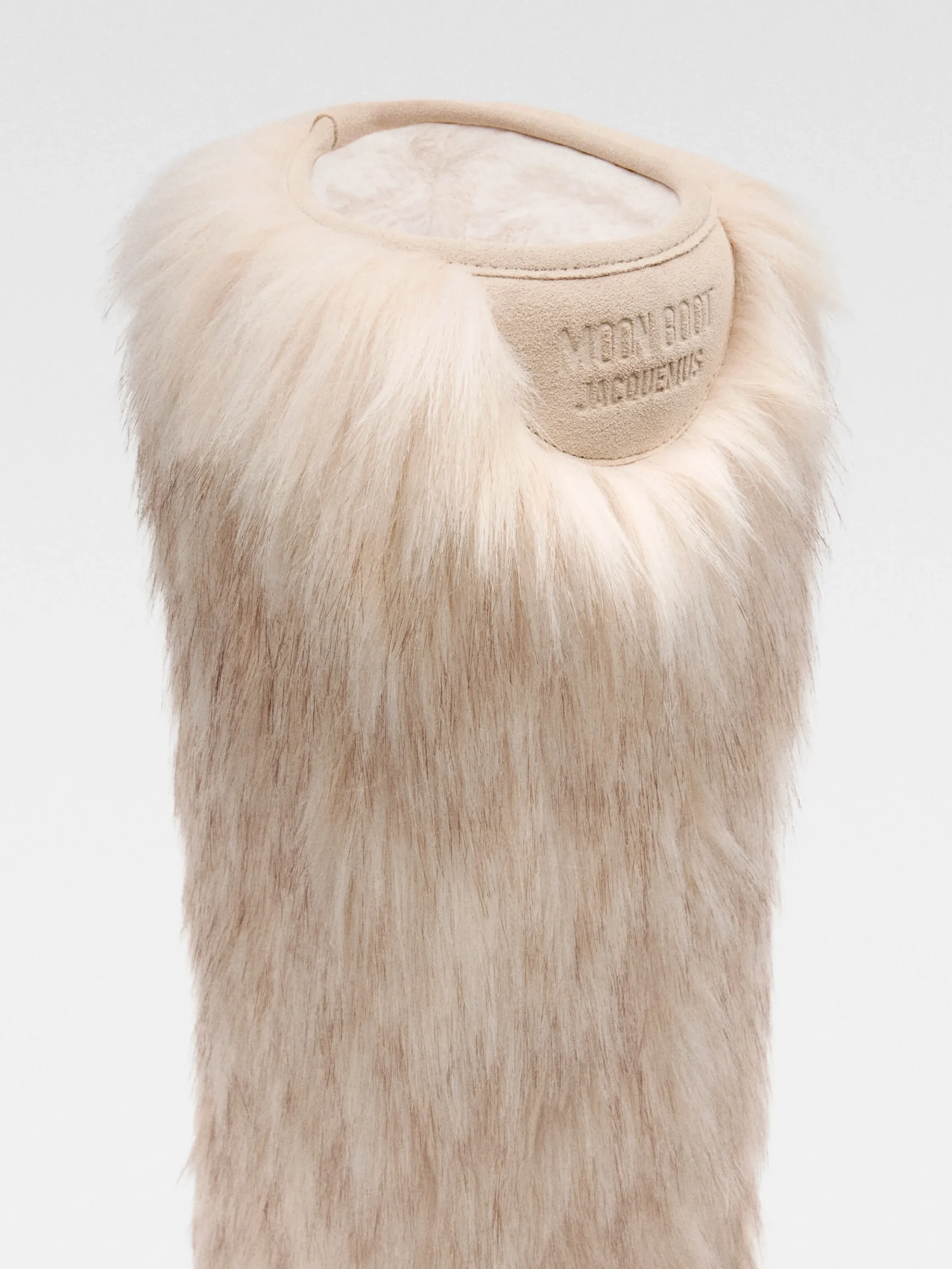 Les Moon Boot Jacquemus Yeti