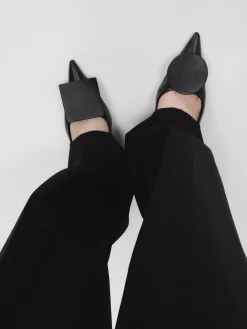 Les slingbacks Duelo basses